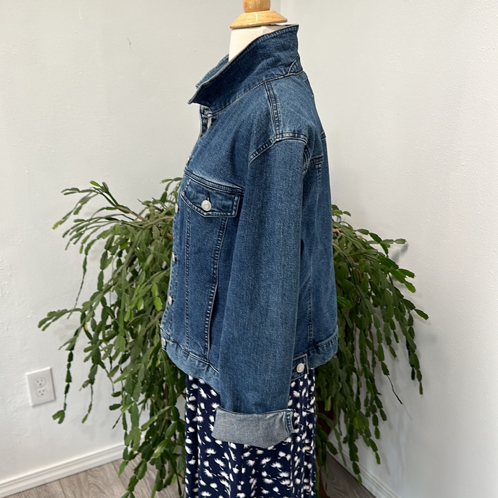 Old Navy Denim Jacket - Picture 2 of 8